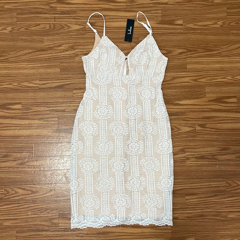 Lace dress
